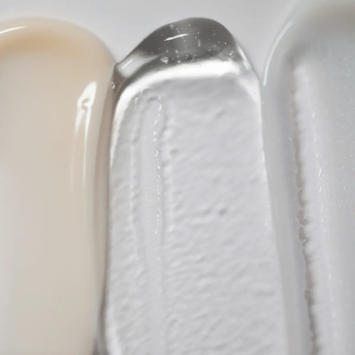 Light Therapy Boosting Face & Neck Serum - Shop PiecebyPiece